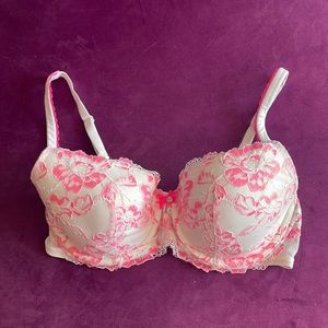 36DD, White with Pink Floral Lace, Body by Victoria, Victoria’s Secret Bra